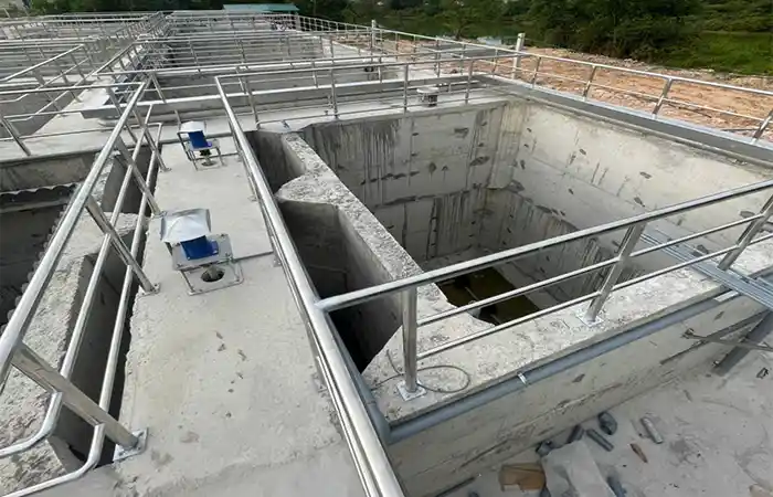 Đối với các doanh nghiệp, trang trại chăn nuôi hay cơ sở sản xuất, việc dự toán chi phí xây dựng hệ thống xử lý nước thải luôn là bài toán